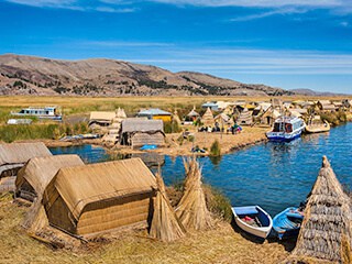 Isla de los Uros & Amantani (Lago Titicaca).